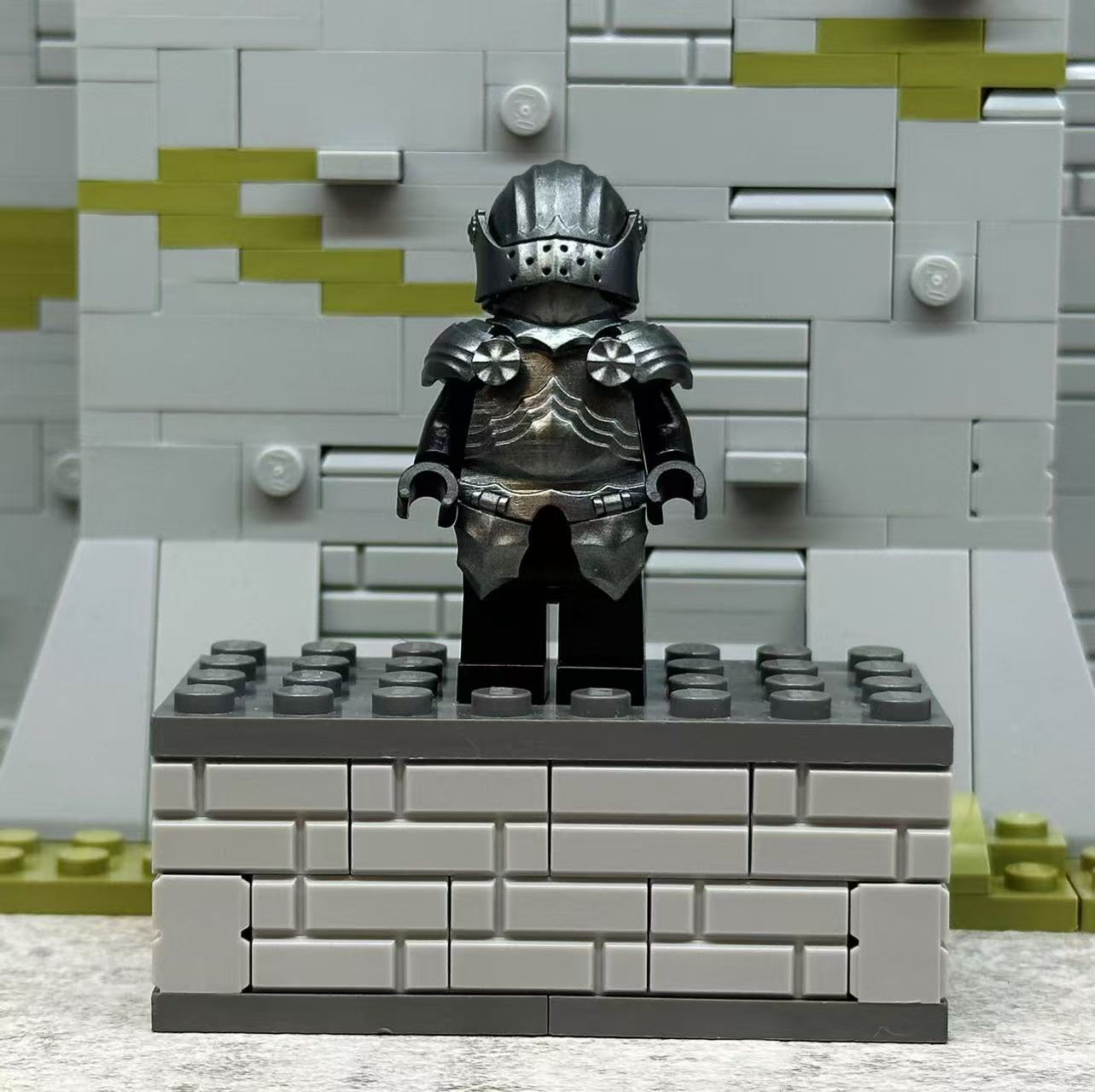 New Gothic Armor Suit
