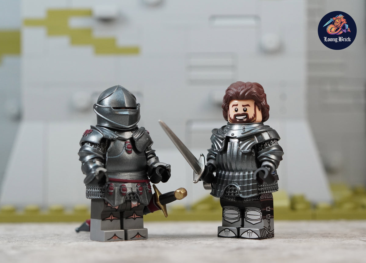 Frogmouth Helm & Fluted Armor Suit